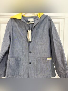 NWT SZ L/XL we-are4 Button up jacket with Yellow Hood